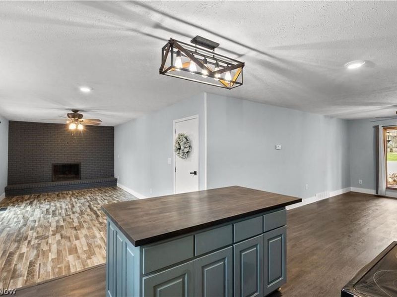 391 Kathleen Drive , Jefferson, OH 44047 Photo 14