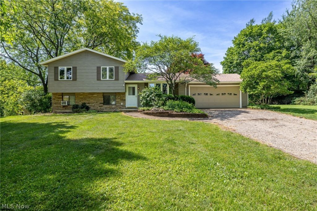 10614 Jones Road, Litchfield, OH 44253 Main Photo