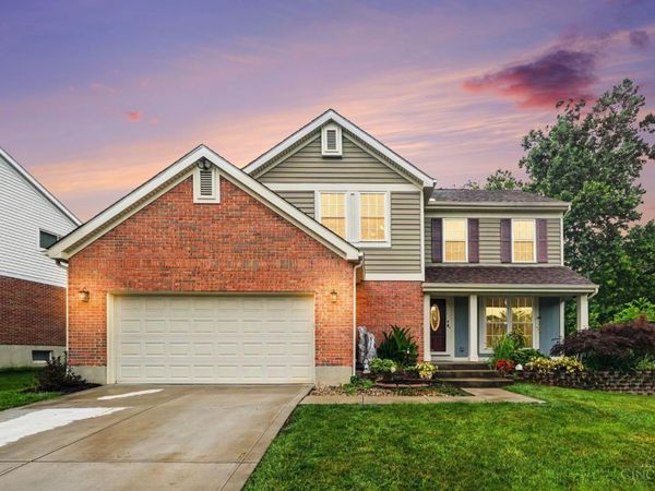 7851 Stablegate Lane, Maineville, OH 45039
