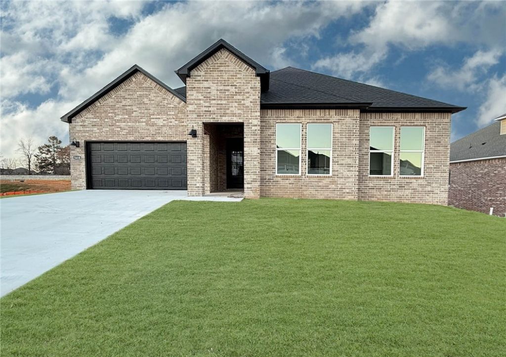 5218 Annika Avenue , Springdale, AR 72762 Main Photo