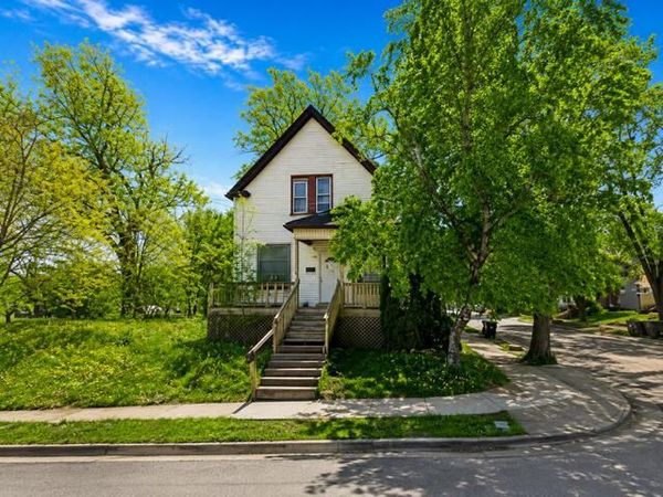 3533 W Clarke STREET, Milwaukee, WI 53210