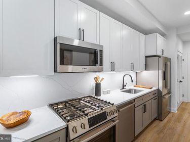 1229 KING STREET, Unit 201-1, ALEXANDRIA, VA 22314