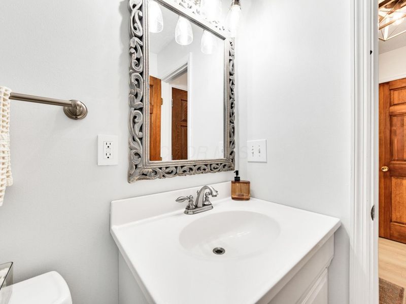 8343 Seabright Drive, Powell, OH 43065 Photo 27