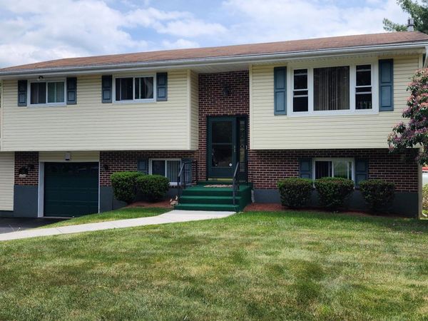 245 Foster Avenue, Freeland, PA 18224