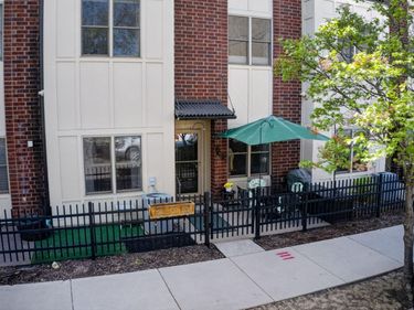 2900 11th Avenue S, Unit 1009, Minneapolis, MN 55407