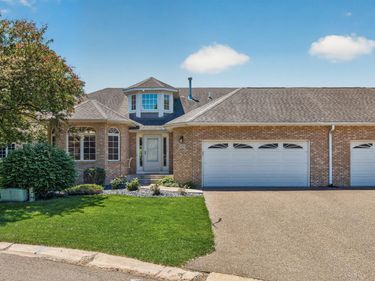 4134 Thornhill Lane, Vadnais Heights, MN 55127