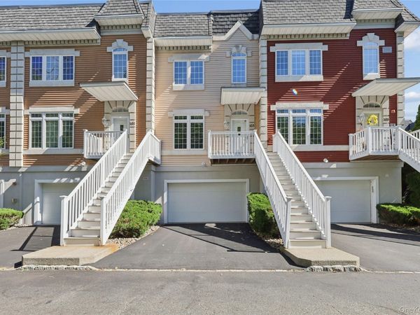 103 Alexander Court , Nanuet, NY 10954