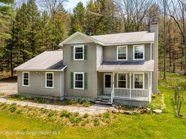 186 W Hand Hill Road, East Nassau, NY 12062