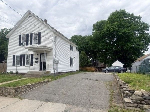 56 Harrison St, Leominster, MA 01453