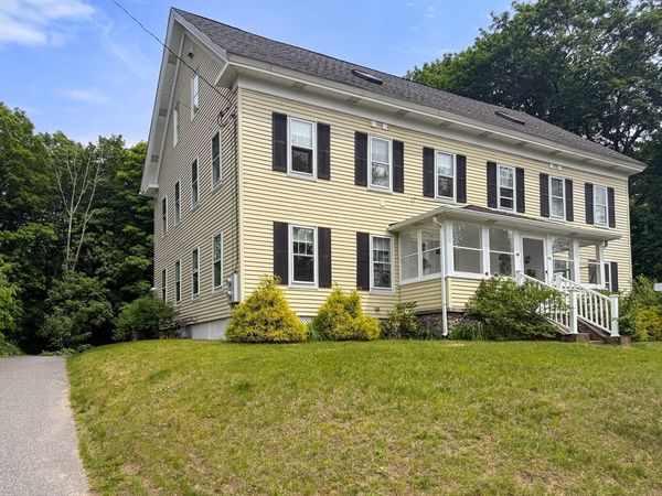 189 Conant St, Unit 189, Concord, MA 01742
