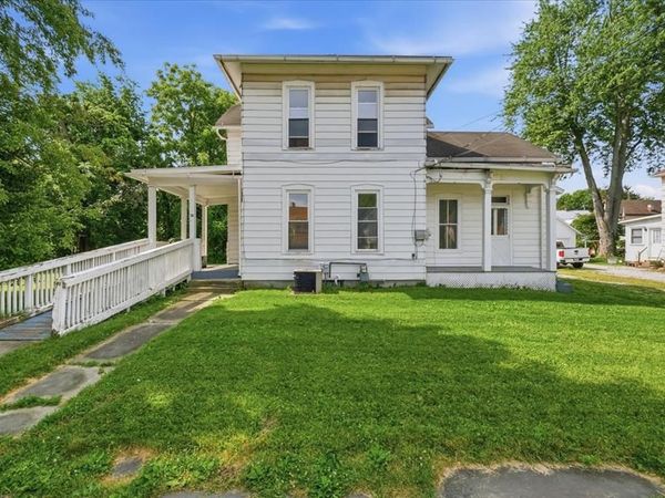 12 Marvin Ave, Shelby, OH 44875
