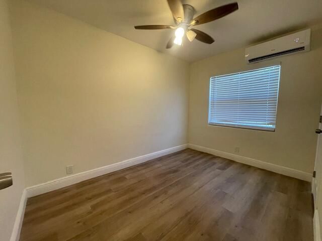 304 N Tamarind Avenue, West Palm Beach, FL 33401 Photo