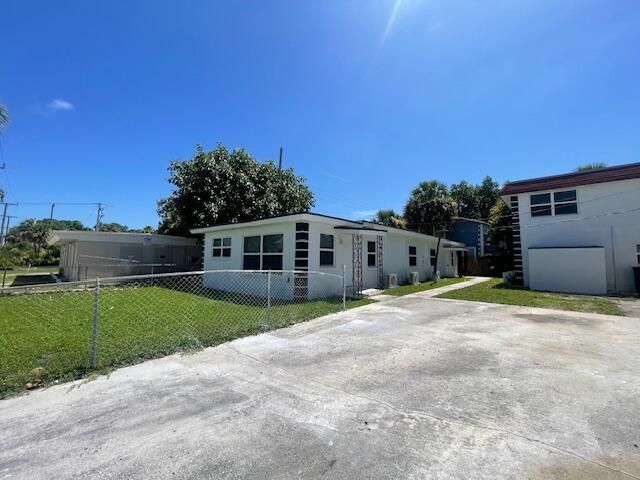 304 N Tamarind Avenue, West Palm Beach, FL 33401 Photo