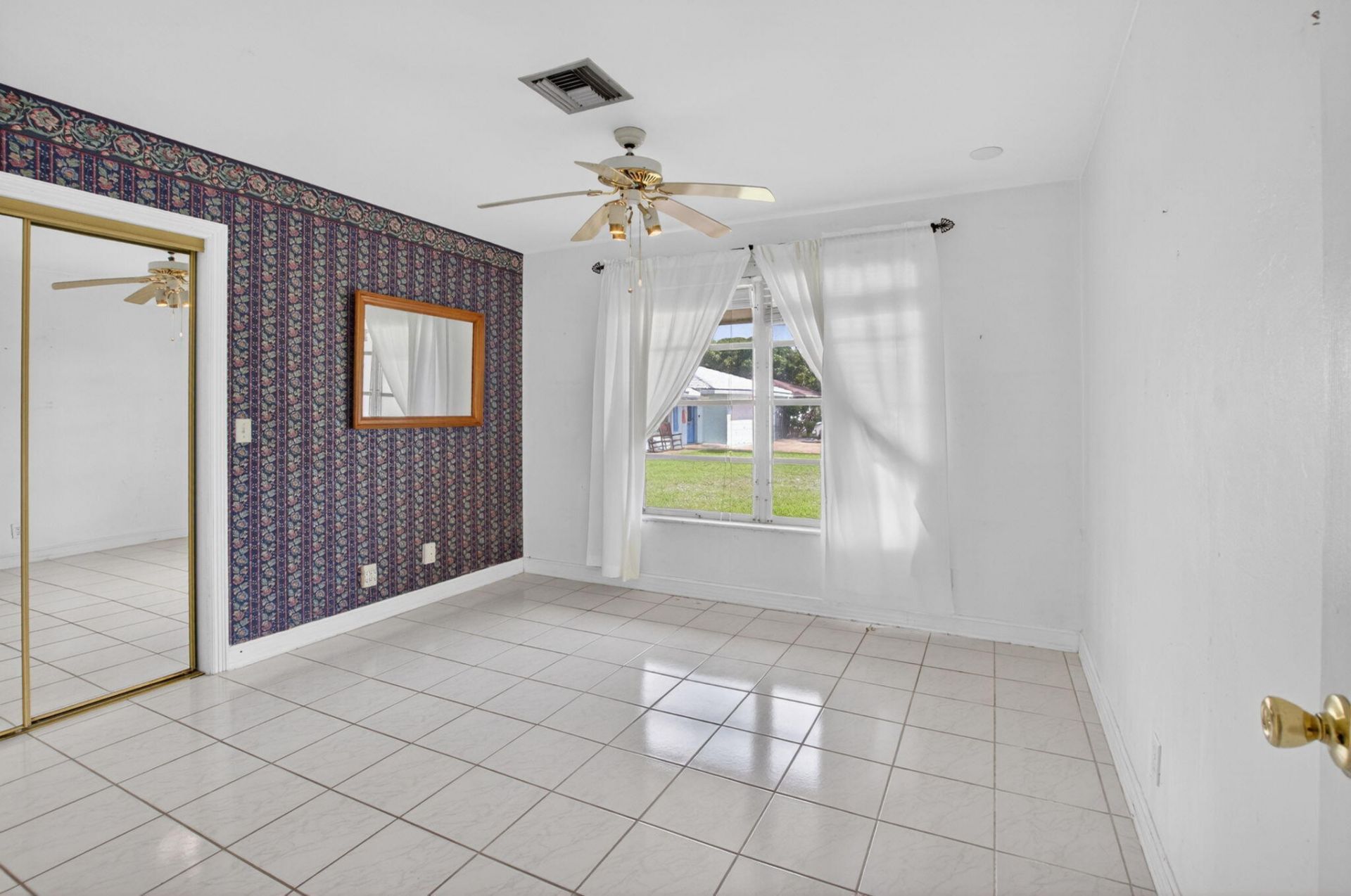 1370 SW 27th Place, Boynton Beach, FL 33426 Photo