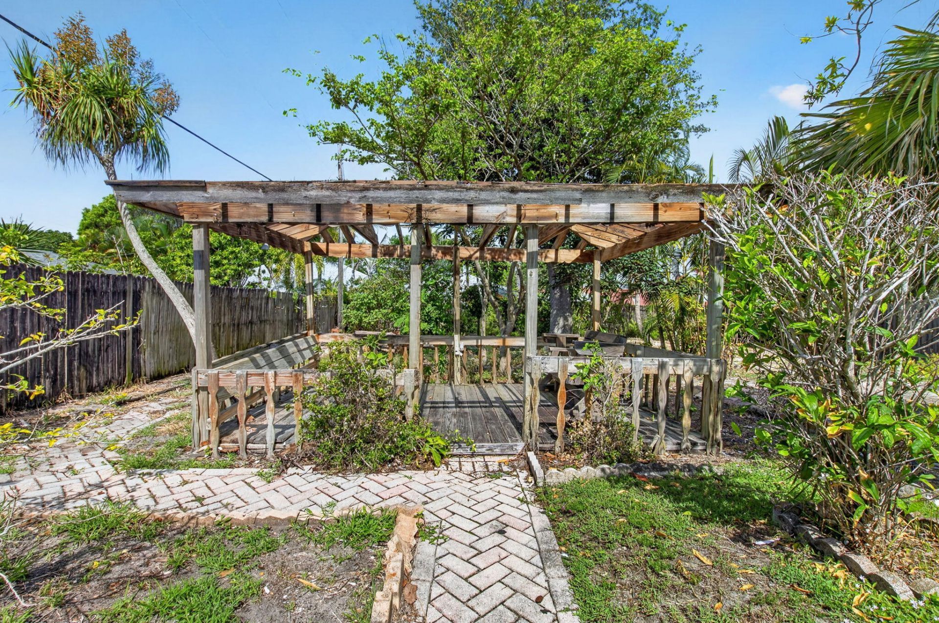 1370 SW 27th Place, Boynton Beach, FL 33426 Photo