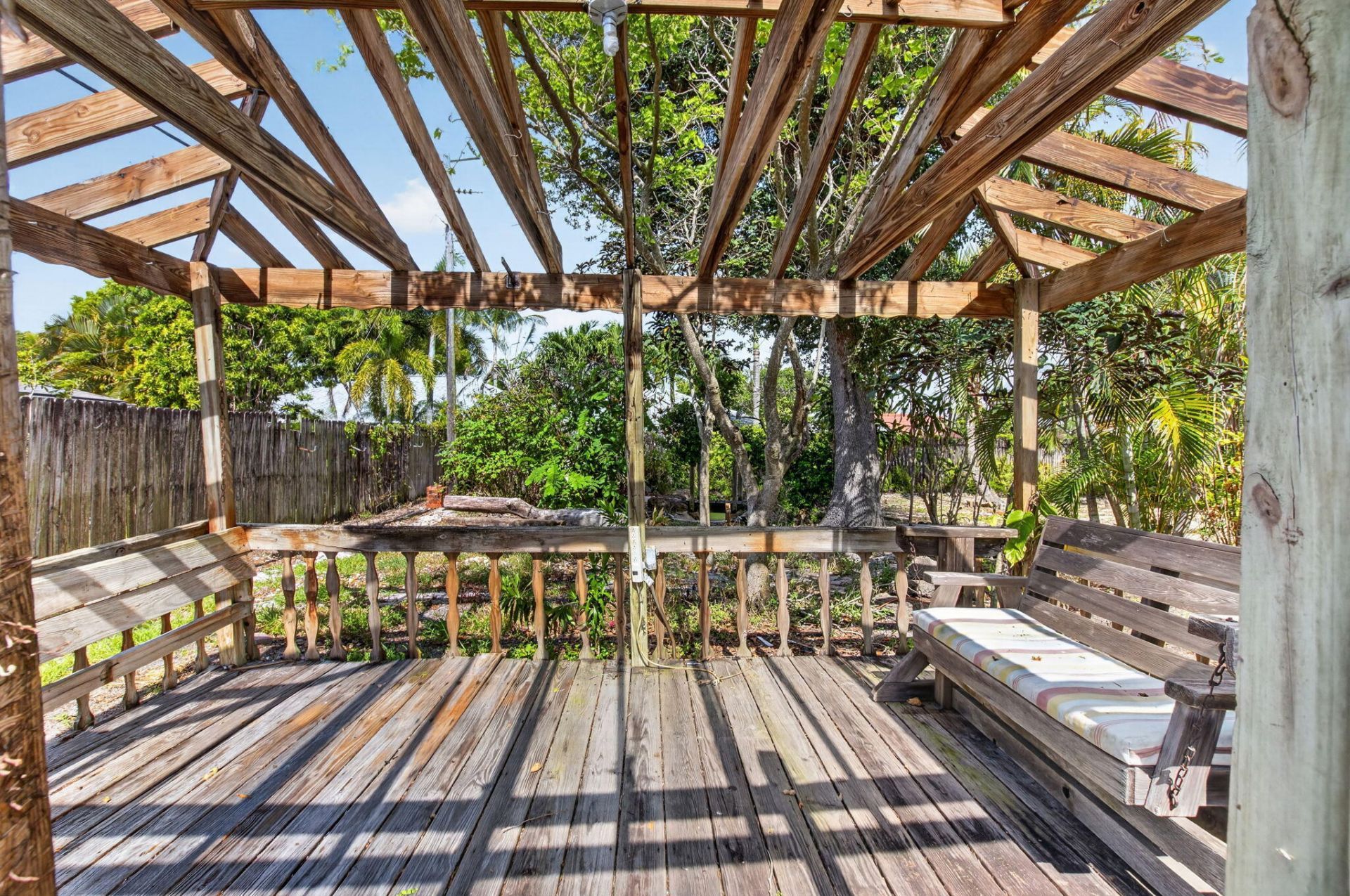 1370 SW 27th Place, Boynton Beach, FL 33426 Photo