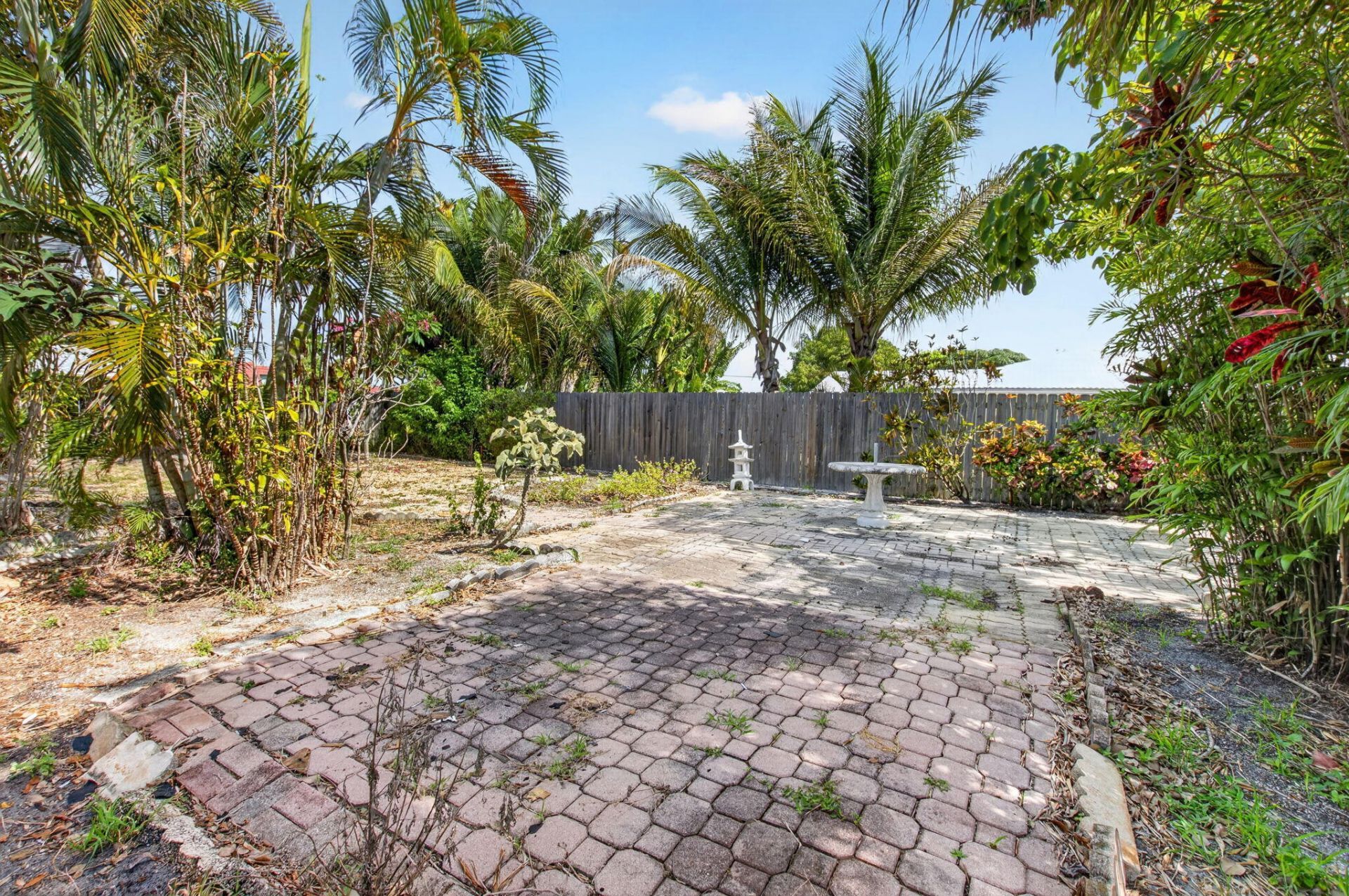 1370 SW 27th Place, Boynton Beach, FL 33426 Photo