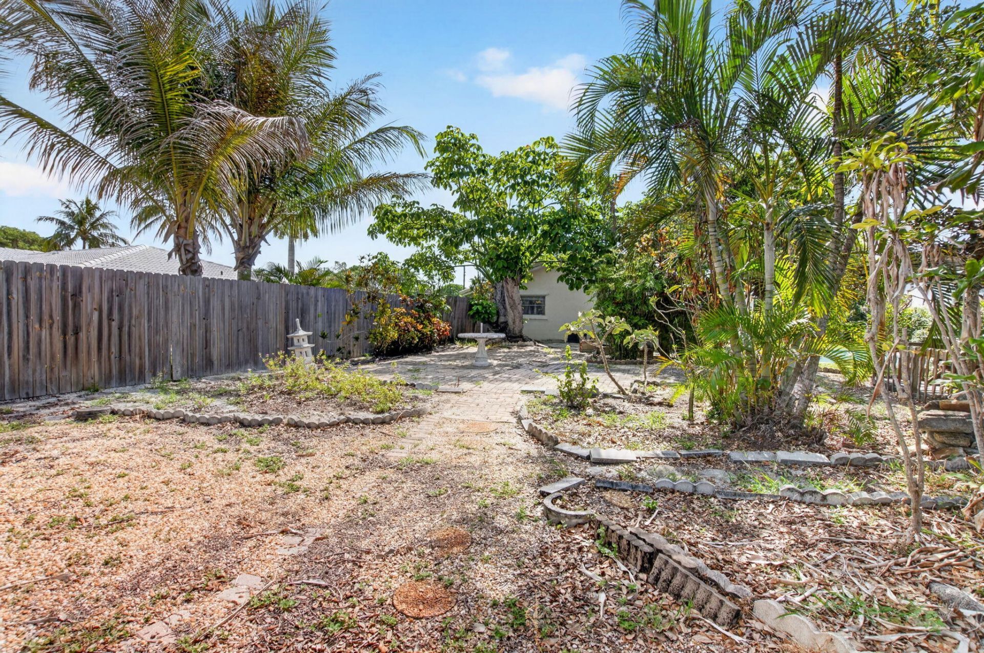 1370 SW 27th Place, Boynton Beach, FL 33426 Photo