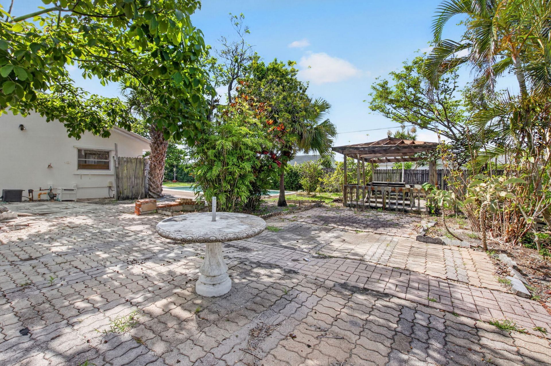 1370 SW 27th Place, Boynton Beach, FL 33426 Photo