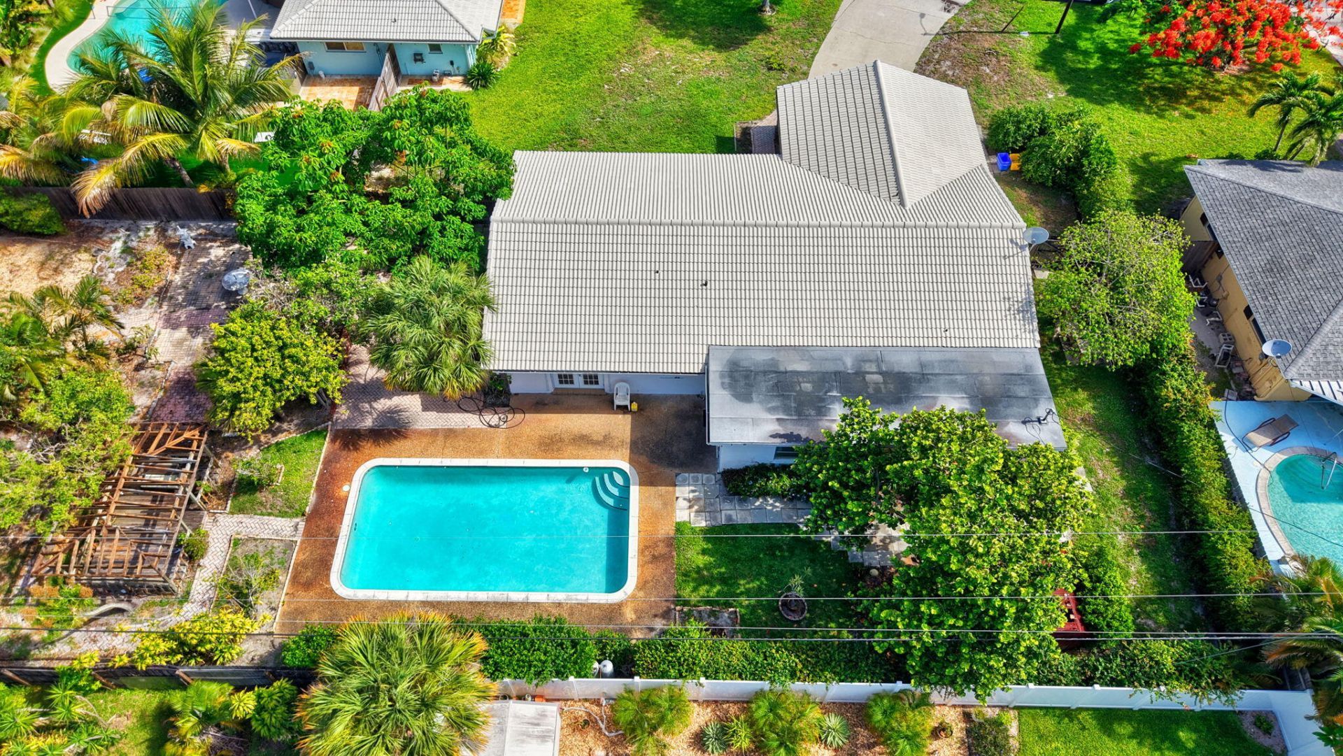 1370 SW 27th Place, Boynton Beach, FL 33426 Photo
