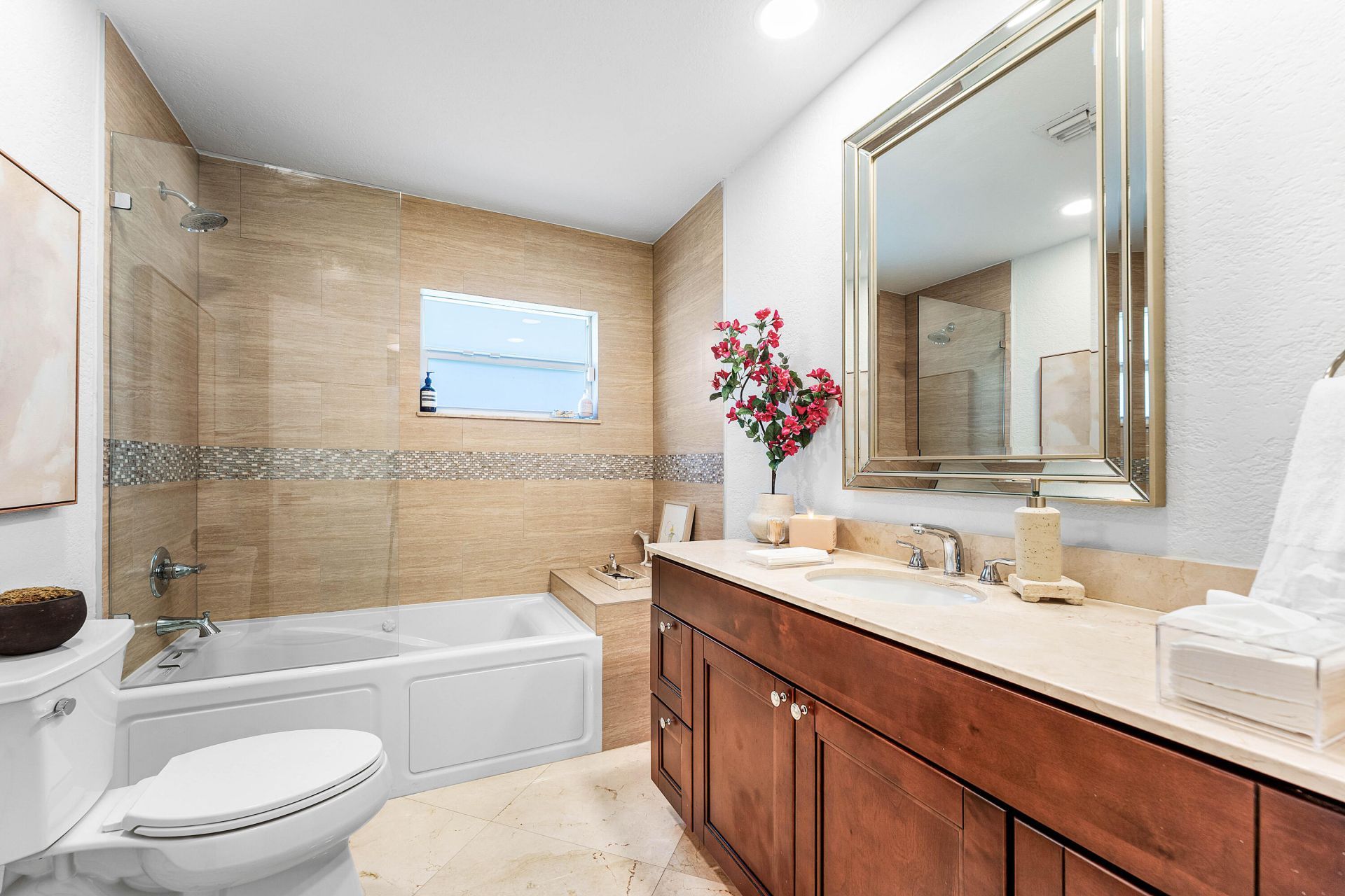 4230 NE 24th Avenue, Lighthouse Point, FL 33064 Photo
