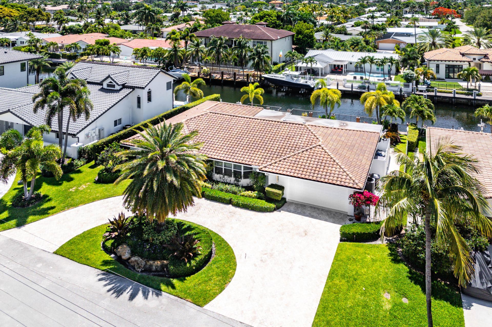 4230 NE 24th Avenue, Lighthouse Point, FL 33064 Photo