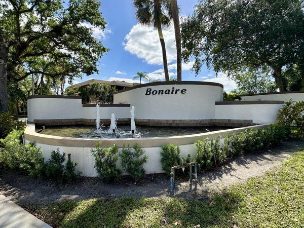 7547 NW 79th Avenue, Unit 108, Tamarac, FL 33321