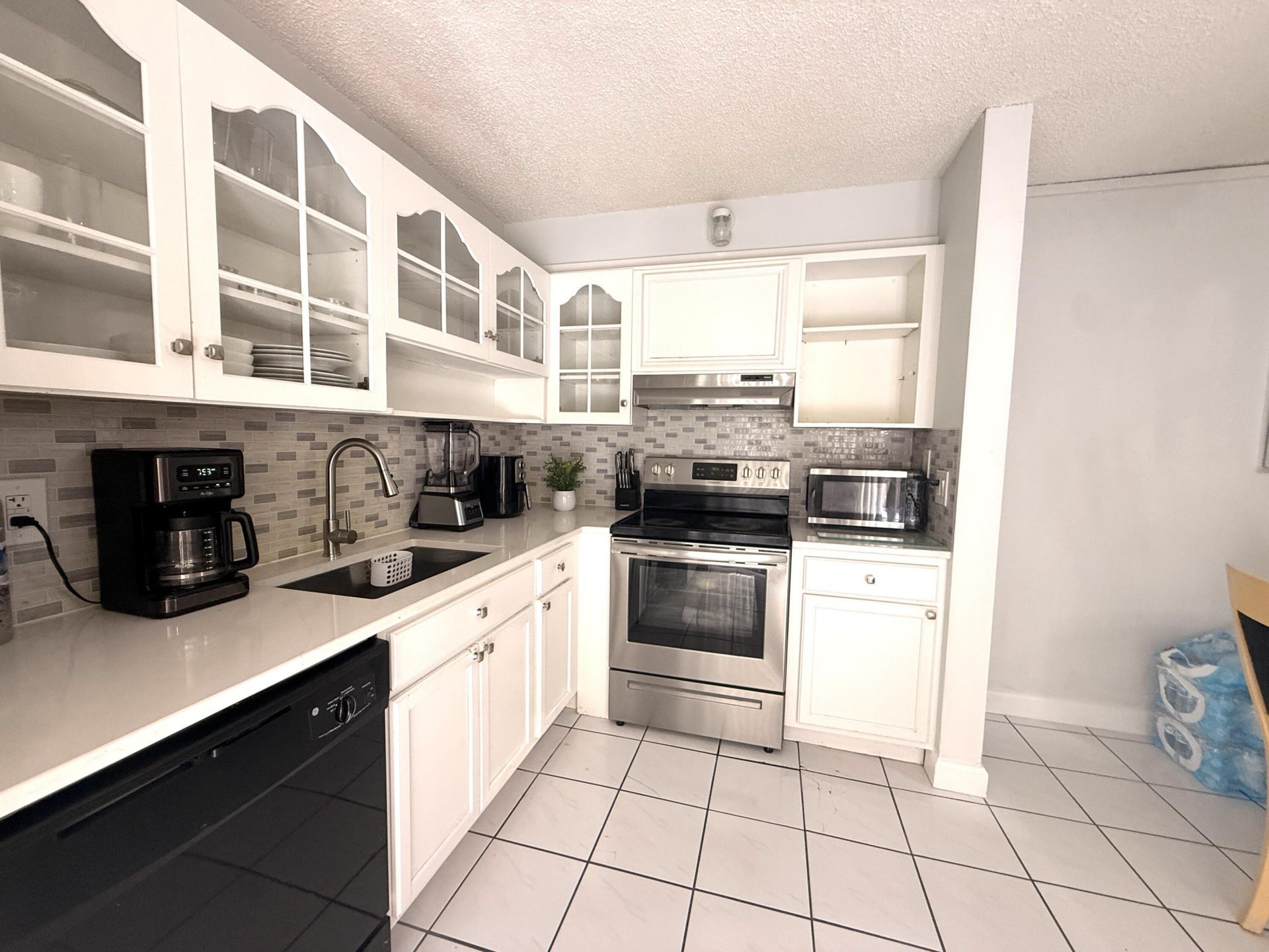 1684 Forest Lakes Circle, Unit A, West Palm Beach, FL 33406 Photo