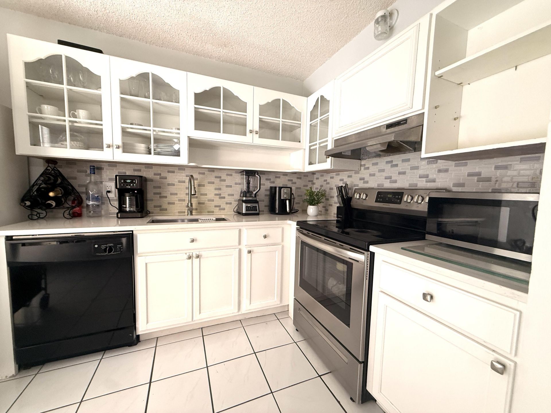 1684 Forest Lakes Circle, Unit A, West Palm Beach, FL 33406 Photo