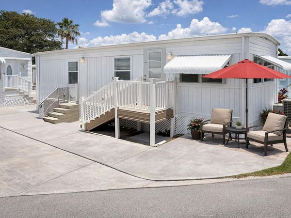 206 Eagle Drive E, Briny Breezes, FL 33435