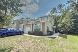 251 Grand Oaks Drive photo 4
