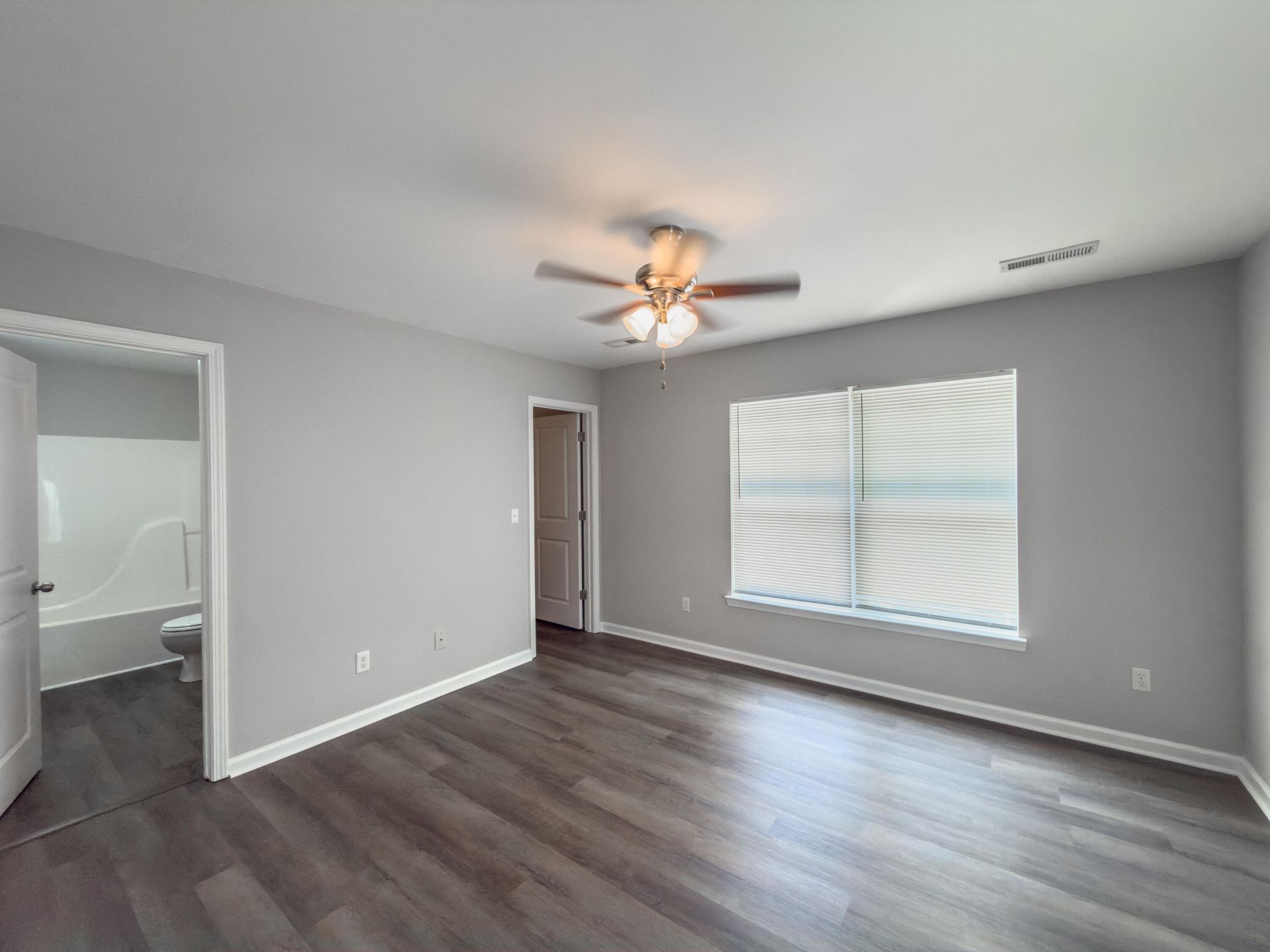 251 Grand Oaks Drive Photo 20