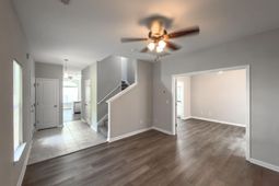 251 Grand Oaks Drive photo 4