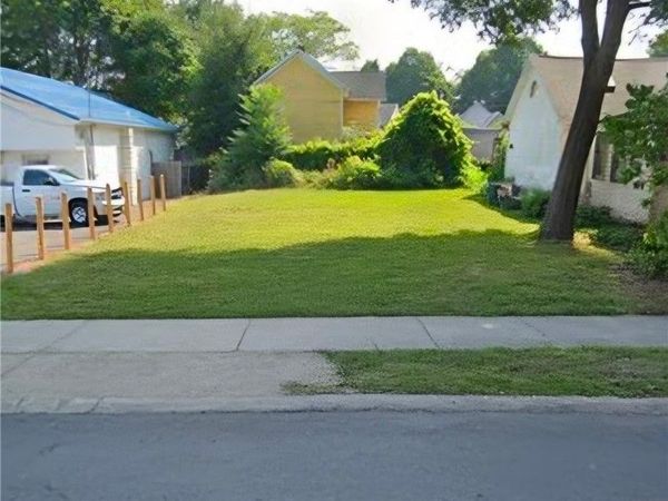 411 S Walnut Street, Elmira, NY 14904