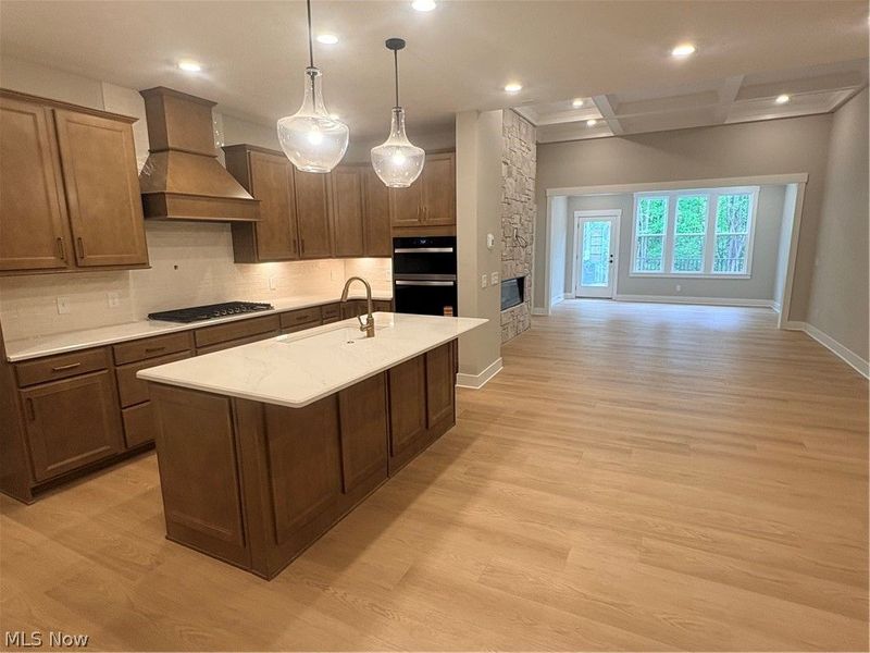 4151 Averi Lane, Orange, OH 44122 Photo 3