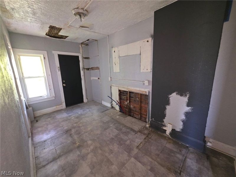 1381 E 84 Street , Cleveland, OH 44103 Photo 16
