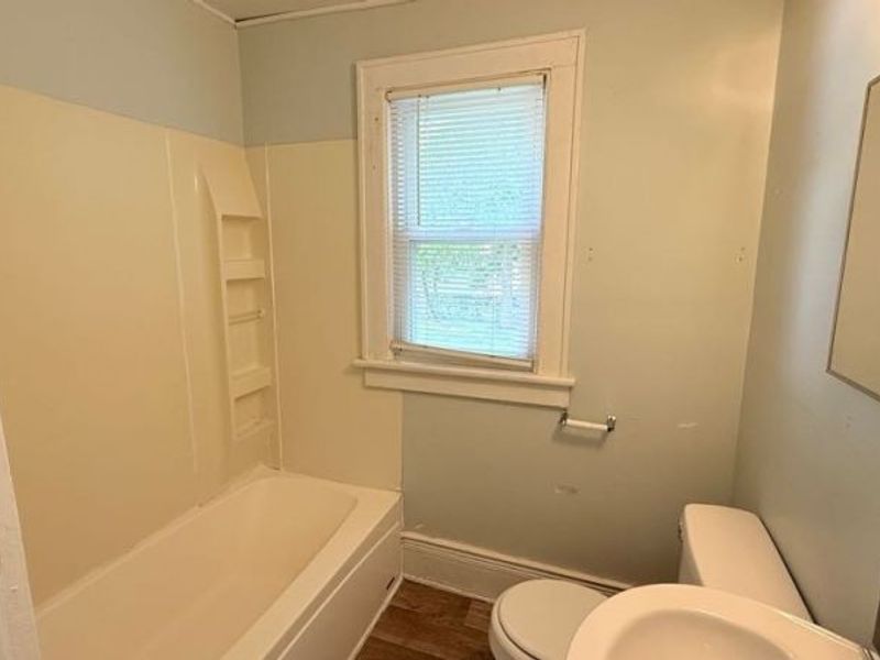 1083 Stroman Avenue , Unit A, Akron, OH 44306 Photo 14