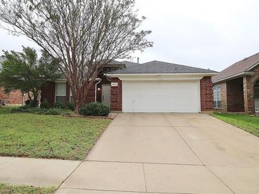 4228 Boulder Park Drive, Fort Worth, TX 76040