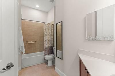 5090 Greens Drive , Lady Lake, FL 32159 Photo