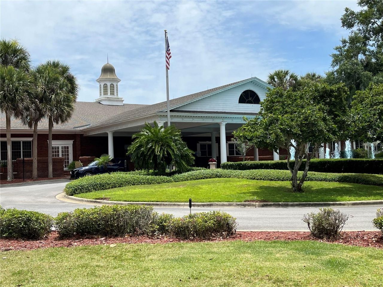 5090 Greens Drive , Lady Lake, FL 32159 Photo