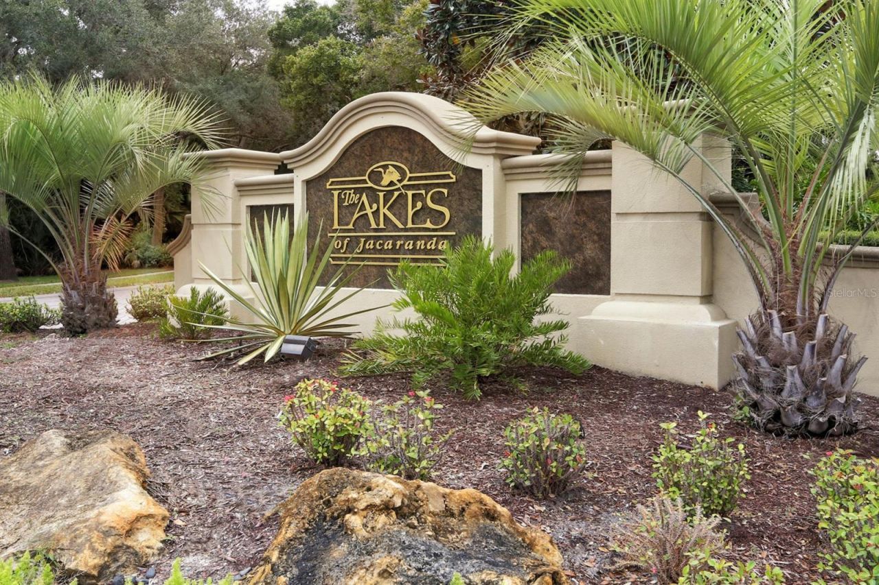 761 Silk Oak Drive, Venice, FL 34293 Photo