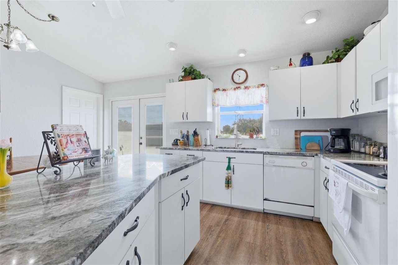13105 Mj Road, Myakka City, FL 34251 Photo