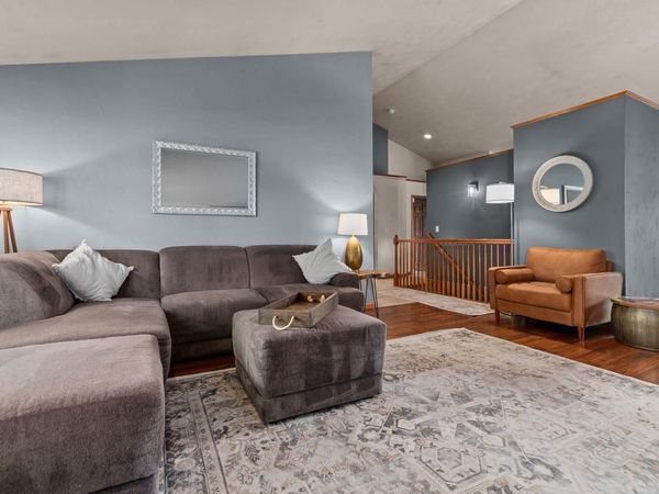 1578 LONE OAK DRIVE, Neenah, WI 54956