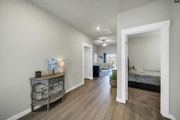 1639 Hidden Garden Lane  photo 4