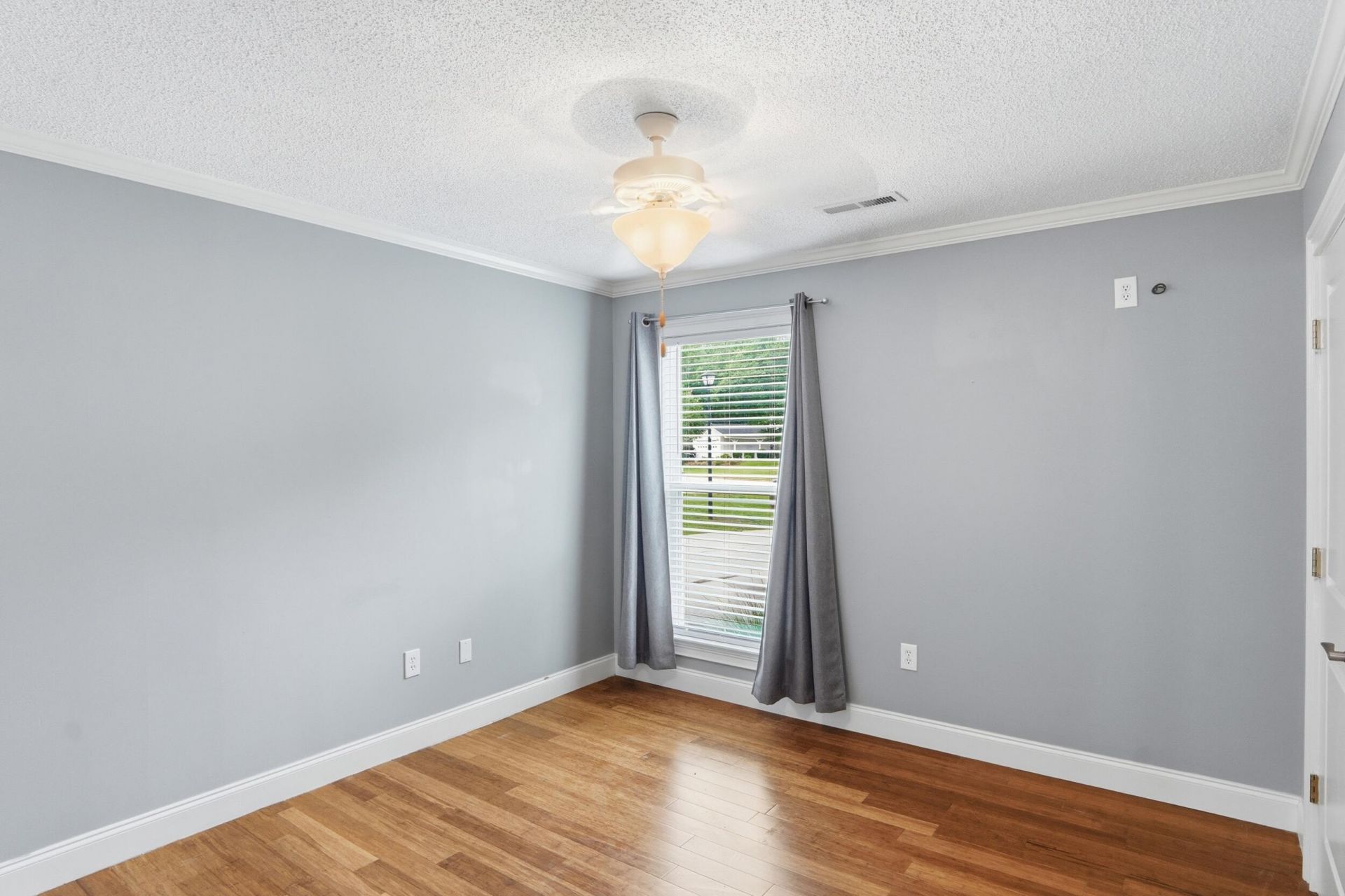 11 Glengary Court Photo 26