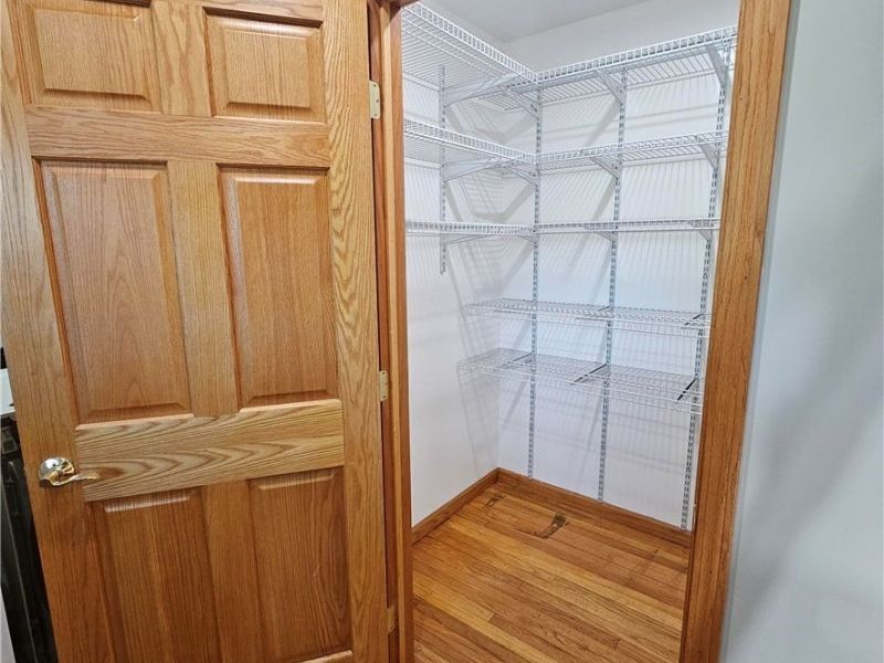7607 Big Creek, Middleburg Heights, OH 44130 Photo 16