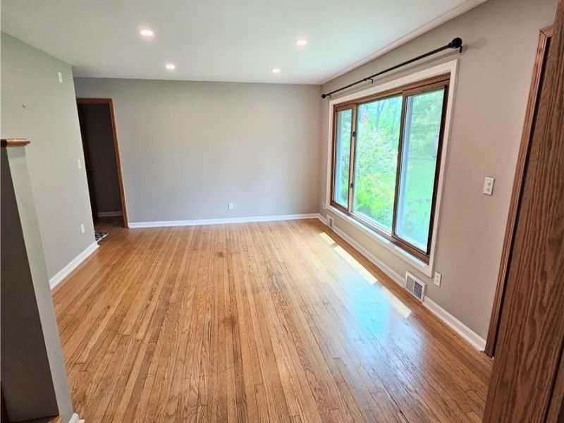 7607 Big Creek, Middleburg Heights, OH 44130 Photo 22