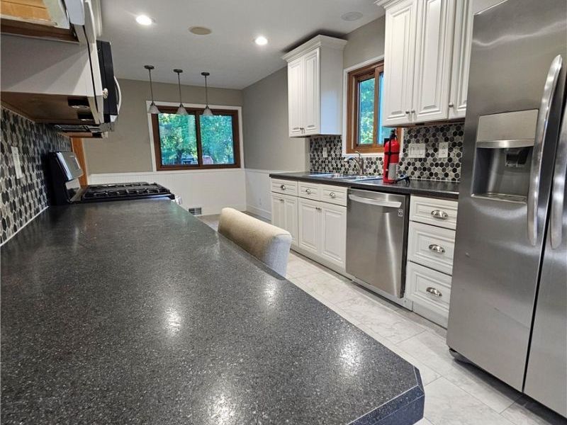 7607 Big Creek, Middleburg Heights, OH 44130 Photo 7