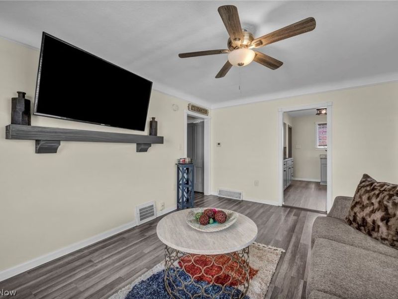 3757 W 116th Street , Cleveland, OH 44111 Photo 7