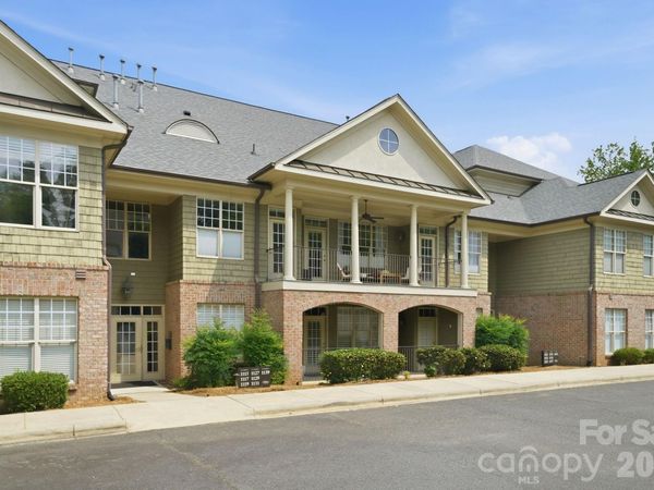 1131 Park West Drive, Charlotte, NC 28209